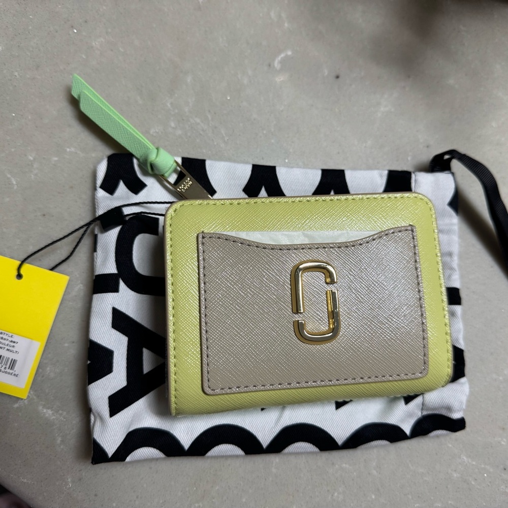 Marc Jacobs Lemon and Gray Card Holder